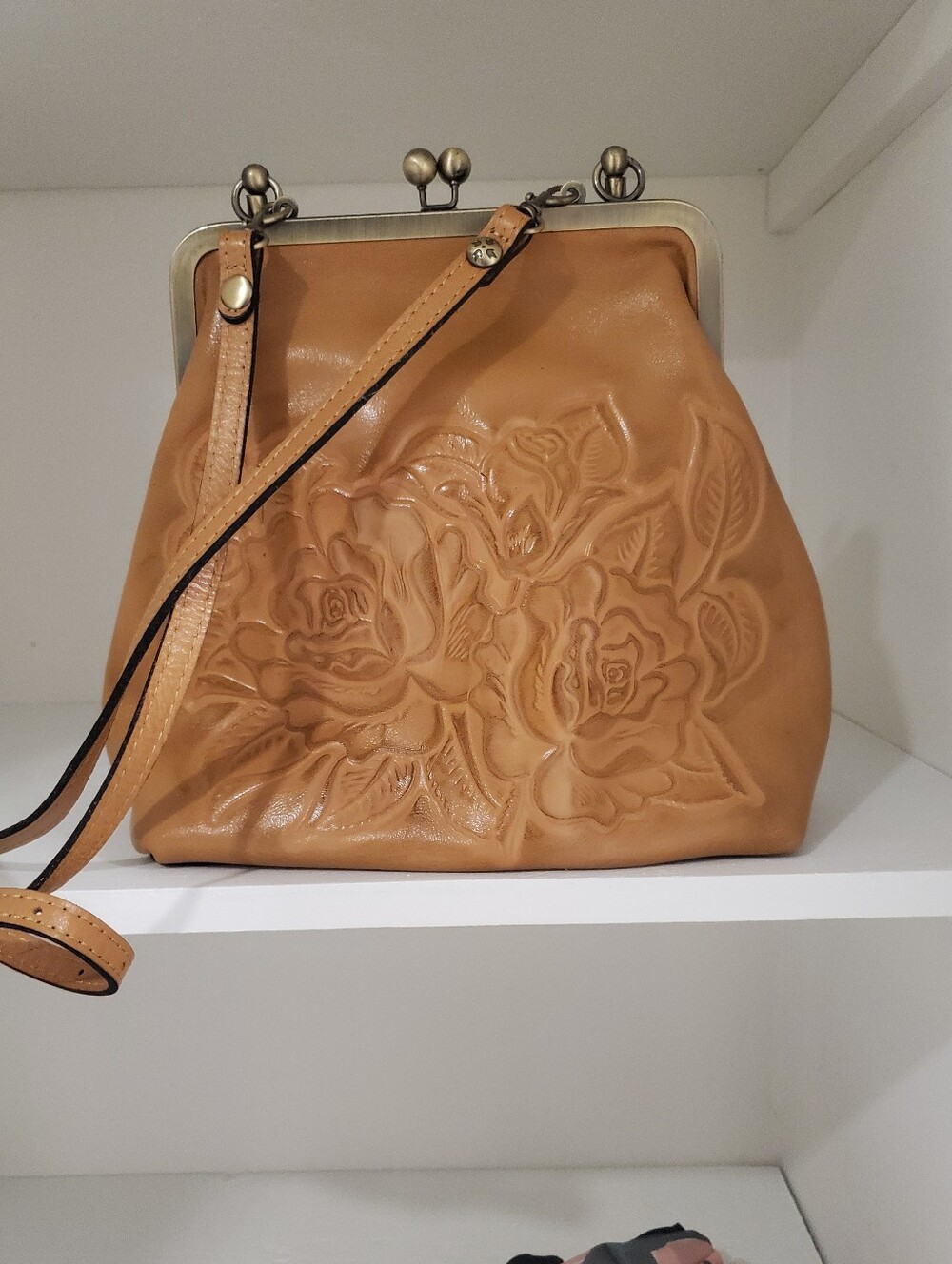 Patricia Nash 10th Anniversary Novella Frame Crossbody Bag - Tan Rose Tooled
